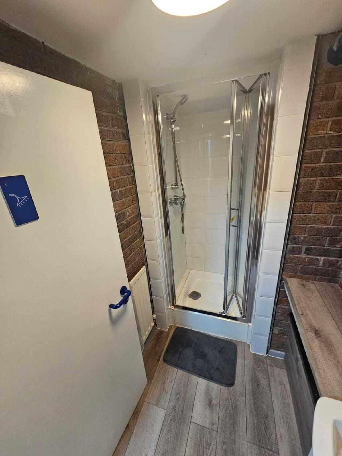 Queens Place - Rooms Hove Extérieur photo